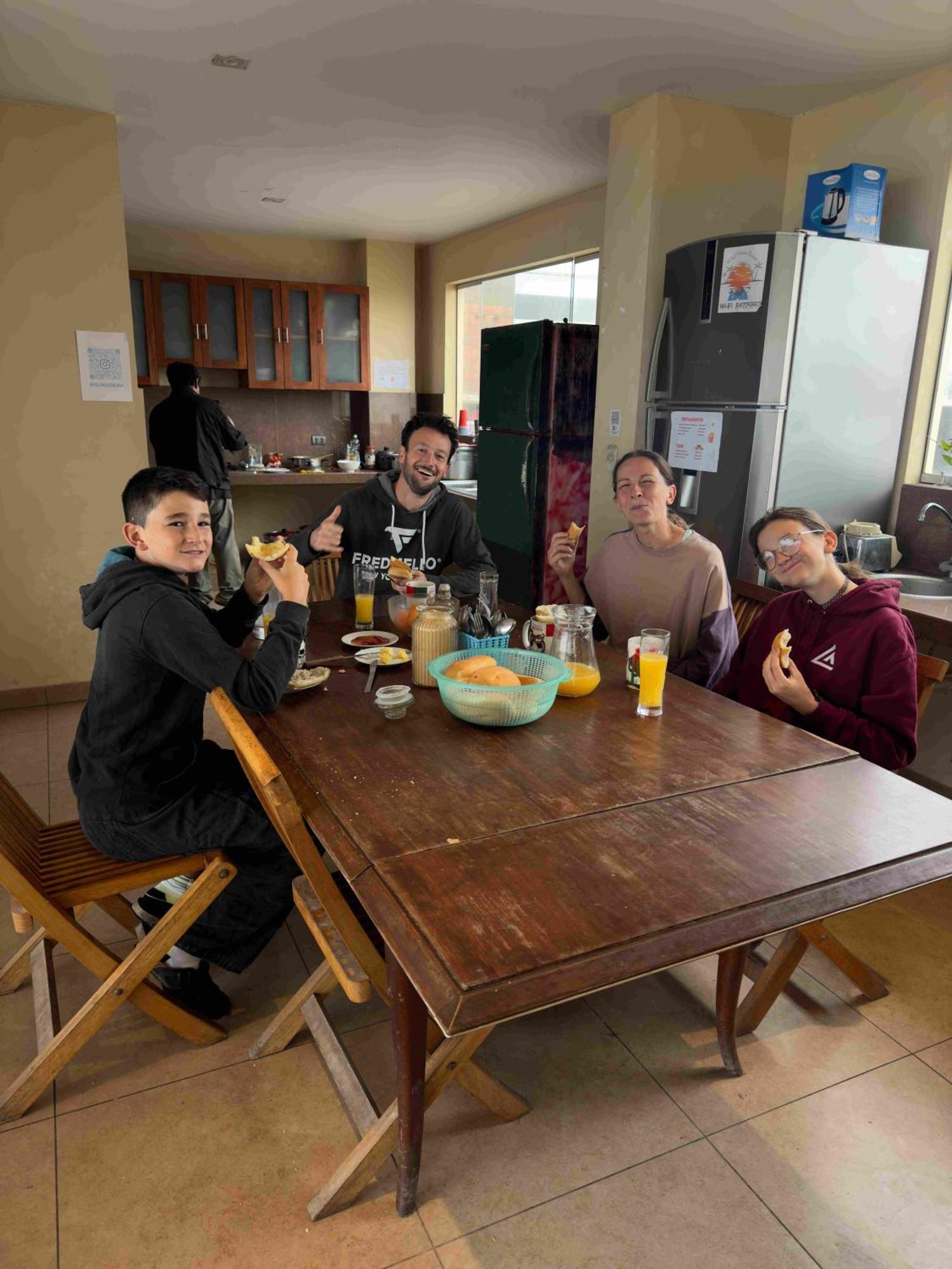 Bed and Breakfast Yolo House Peru Asia Exteriér fotografie